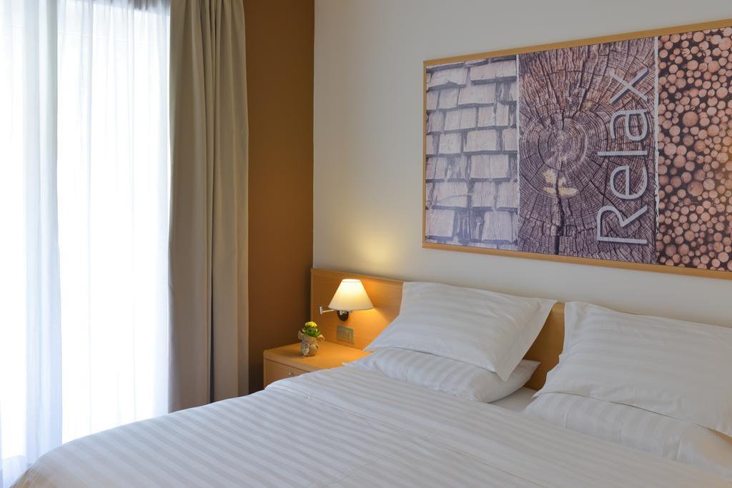 Vital Hotel Flora Комано-Терме Экстерьер фото