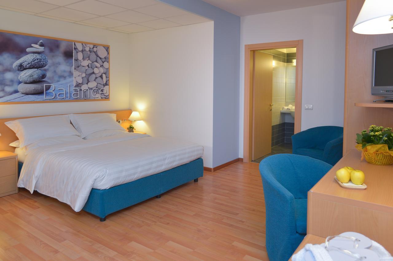 Vital Hotel Flora Комано-Терме Экстерьер фото