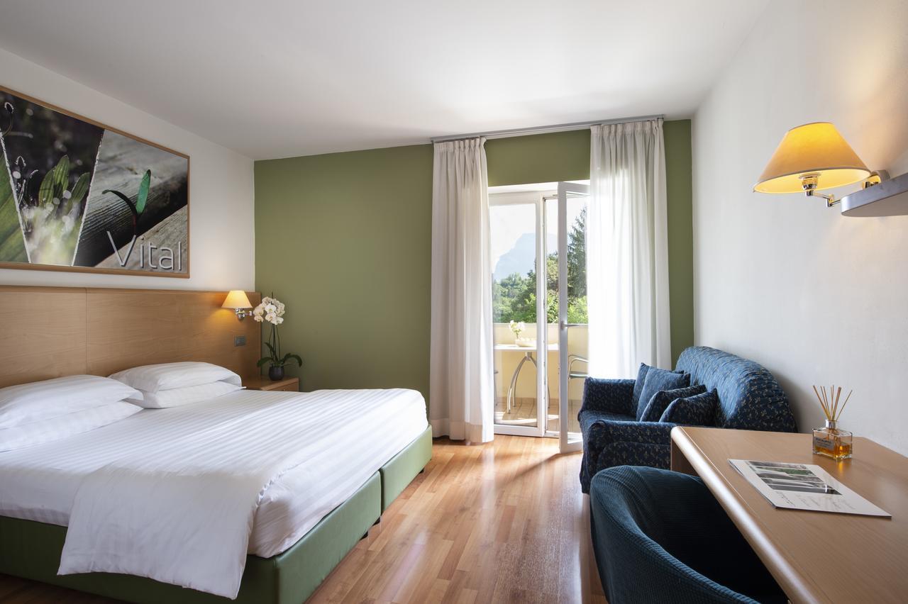 Vital Hotel Flora Комано-Терме Экстерьер фото